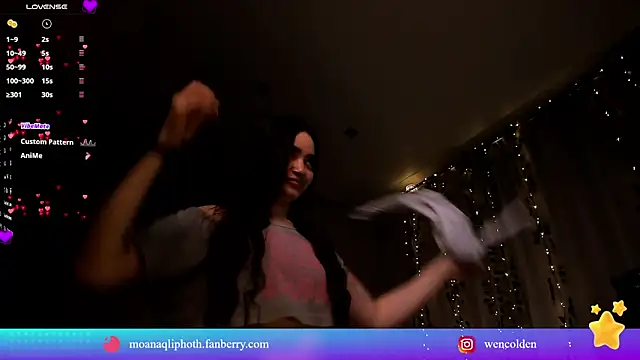 Snapshot of MoanaQliphoth chatting on November 10, 2025, 5:56 am MoanaQliphoth online show from November 10, 2025, 5:56 am