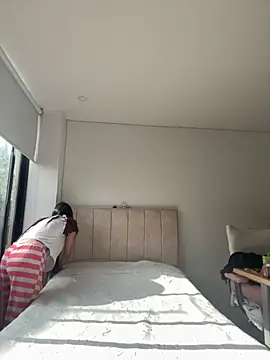 Victoria alson online show from November 21, 2025, 1:21 pm