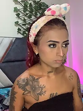 Dirty isabella18 online show from February 26, 2026, 8:09 pm