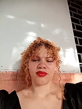 SirenRouge 69 online show from September 16, 2025, 9:27 pm