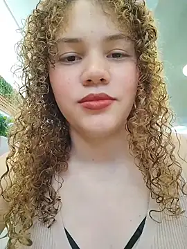 Snapshot of SirenRouge_69 chatting on February 2, 2026, 8:19 pm SirenRouge 69 online show from February 2, 2026, 8:19 pm