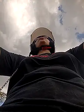 SirenRouge 69 online show from October 4, 2025, 8:54 pm