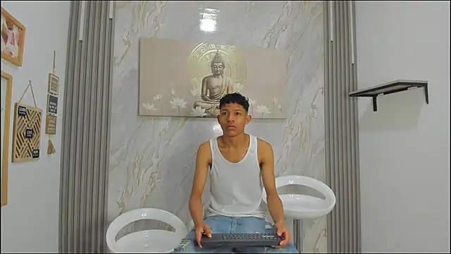 BEAUTY BOYS1 online show from January 17, 2026, 7:12 am