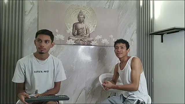 BEAUTY BOYS1 online show from March 30, 2026, 1:45 pm