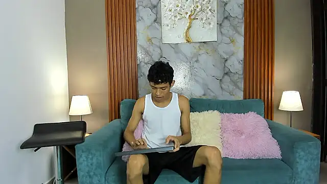 BEAUTY BOYS1 online show from March 8, 2026, 2:20 pm