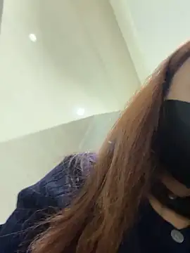 xiaoliansweet online show from October 11, 2025, 5:52 am