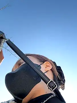 xiaoliansweet online show from November 13, 2025, 1:53 am