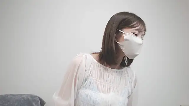 Minami jjj online show from October 8, 2025, 12:56 am