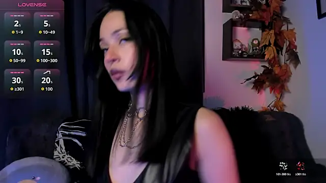 Snapshot of Seraphine_hell chatting on July 16, 2026, 5:48 am Seraphine hell online show from July 16, 2026, 5:48 am