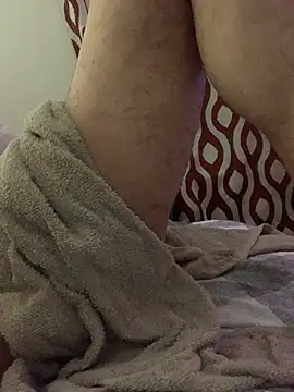 Snapshot of DanBfl chatting on December 13, 2025, 8:04 pm DanBfl online show from December 13, 2025, 8:04 pm