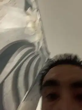 Snapshot of DanBfl chatting on January 6, 2026, 10:03 pm DanBfl online show from January 6, 2026, 10:03 pm