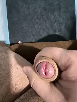 Snapshot of alupigusmereu chatting on February 22, 2026, 6:09 pm alupigusmereu online show from February 22, 2026, 6:09 pm