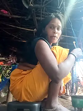 Snapshot of cute_diya_12 chatting on December 23, 2025, 2:44 am cute diya 12 online show from December 23, 2025, 2:44 am