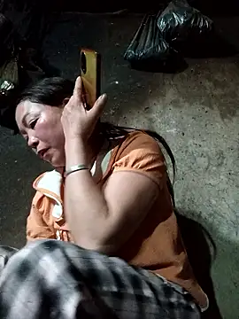 Snapshot of _Helala_ chatting on January 15, 2026, 11:46 am Helala online show from January 15, 2026, 11:46 am