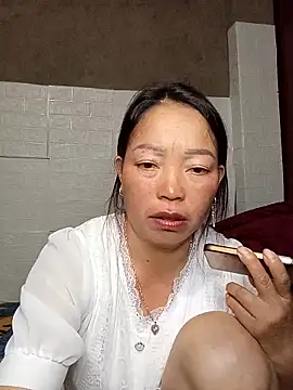  Helala  online show from October 5, 2025, 2:52 pm