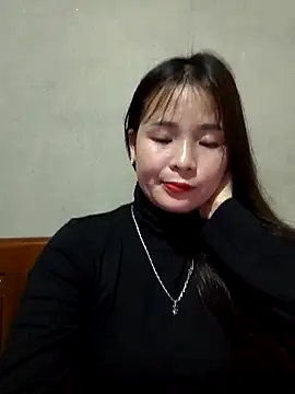 Samdangg online show from February 10, 2026, 8:41 pm