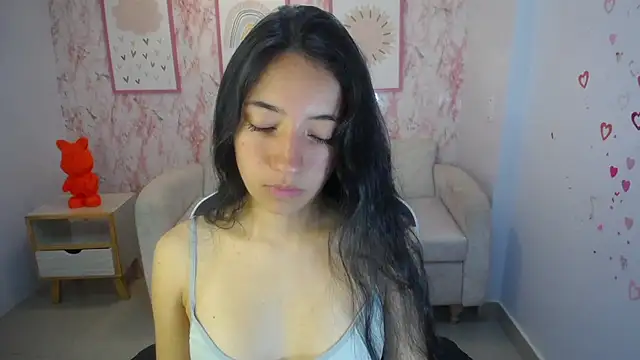 Snapshot of Kylie_ch1 chatting on September 10, 2025, 11:09 am Kylie ch1 online show from September 10, 2025, 11:09 am