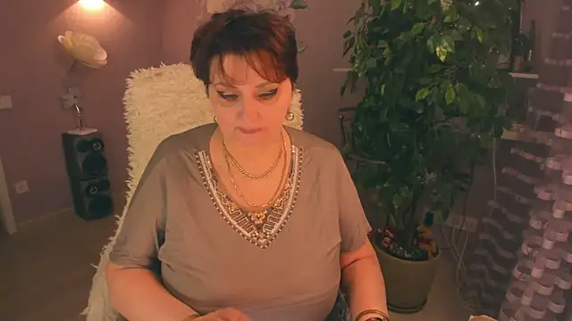 rebekkacharm online show from March 22, 2025, 9:42 pm