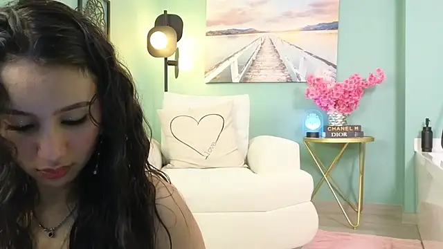 Calipso Parisi online show from November 29, 2025, 1:22 pm