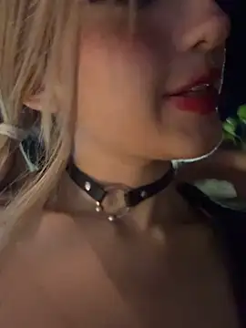 Snapshot of SweetBunnyGF chatting on September 21, 2025, 12:16 am SweetBunnyGF online show from September 21, 2025, 12:16 am