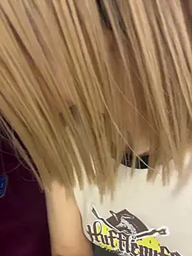 SweetBunnyGF online show from February 16, 2026, 11:57 pm