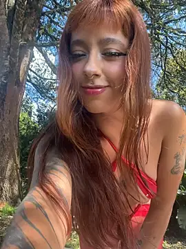 AliceMrtnz online show from January 14, 2026, 4:54 pm