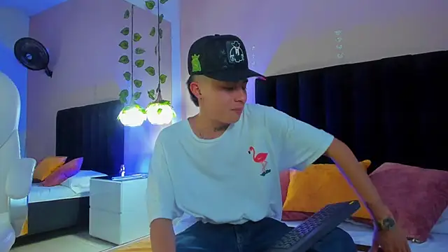 Nascary Fox online show from September 12, 2025, 8:19 pm