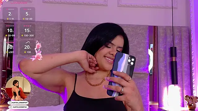 Martina-Roberts- online show from October 10, 2025, 6:14 am