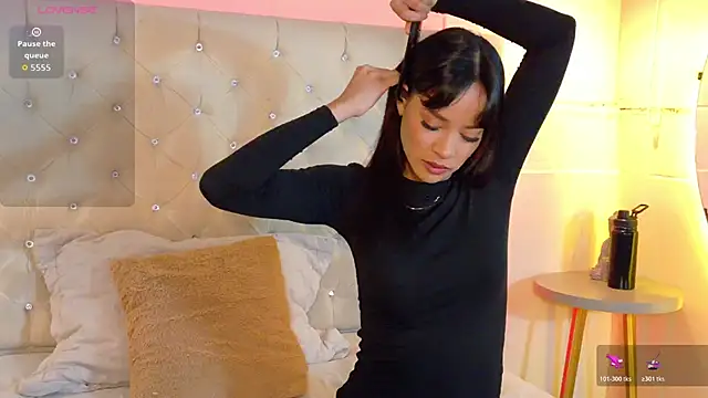 Snapshot of CathMellow chatting on February 19, 2026, 7:22 pm CathMellow online show from February 19, 2026, 7:22 pm