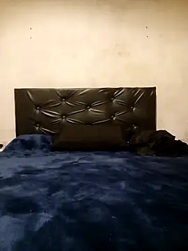 Astrogirl69 online show from October 24, 2025, 10:20 pm