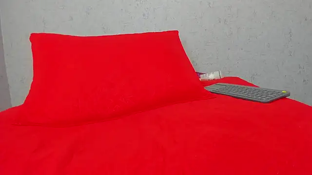 scarlett646 online show from October 22, 2025, 3:06 am