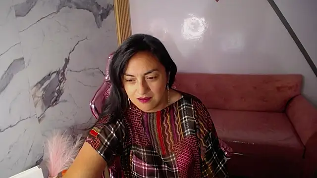 tamara ch1 online show from September 9, 2025, 4:00 am