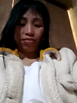 Snapshot of misa_00 chatting on February 4, 2026, 2:39 am misa 00 online show from February 4, 2026, 2:39 am