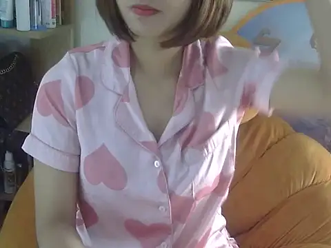 anna-sweet69 online show from January 13, 2026, 2:48 am