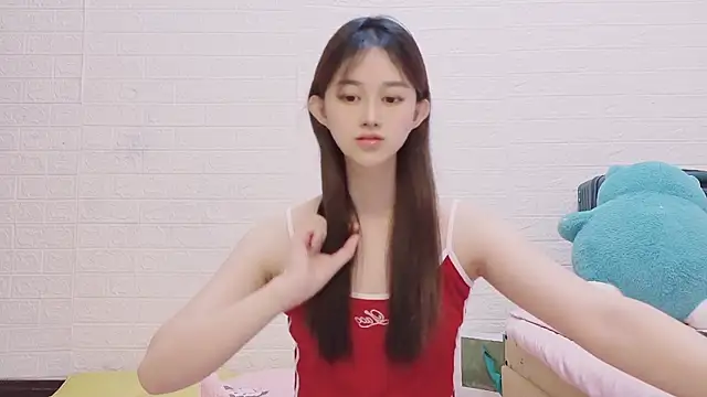 marina-cutegirll online show from October 21, 2025, 7:30 am