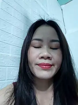 Singlemom69x online show from November 27, 2025, 2:34 am