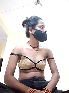 Radhika Lovely online show from May 29, 2026, 12:38 am
