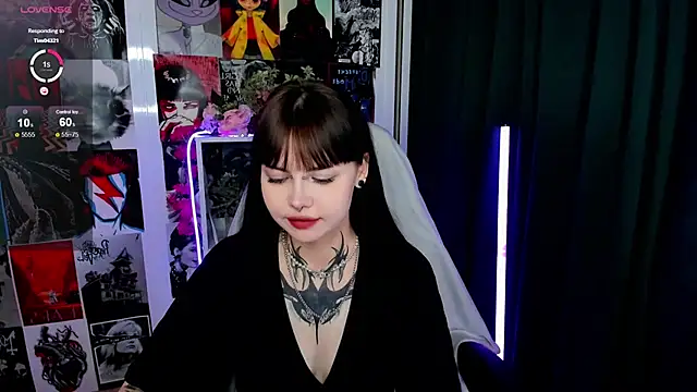 Morana Batt online show from October 6, 2025, 1:40 am