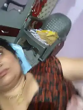 Snapshot of Rakhi99x chatting on May 25, 2026, 4:49 pm Rakhi99x online show from May 25, 2026, 4:49 pm