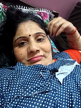 Snapshot of Rakhi99x chatting on May 18, 2026, 10:42 am Rakhi99x online show from May 18, 2026, 10:42 am