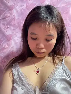 Ngoc-bbi online show from May 11, 2026, 4:15 pm