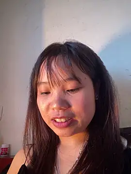 Snapshot of Ngoc-bbi chatting on February 3, 2026, 7:02 am Ngoc-bbi online show from February 3, 2026, 7:02 am