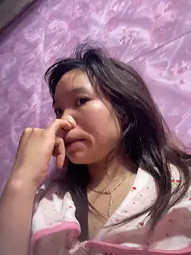 Ngoc-bbi online show from May 23, 2026, 11:26 pm