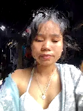 Ngoc-bbi online show from October 22, 2025, 2:33 am