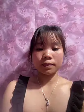 Ngoc-bbi online show from May 14, 2026, 3:09 pm