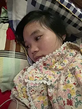 Snapshot of Ngoc-bbi chatting on January 16, 2026, 5:33 am Ngoc-bbi online show from January 16, 2026, 5:33 am