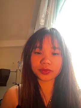 Snapshot of Ngoc-bbi chatting on February 3, 2026, 6:22 am Ngoc-bbi online show from February 3, 2026, 6:22 am