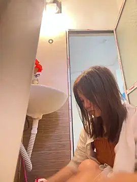 Snapshot of Ngoc-bbi chatting on February 4, 2026, 1:33 am Ngoc-bbi online show from February 4, 2026, 1:33 am