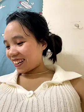 Ngoc-bbi online show from October 9, 2025, 1:55 pm