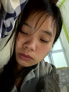 Snapshot of Ngoc-bbi chatting on February 5, 2026, 1:45 am Ngoc-bbi online show from February 5, 2026, 1:45 am